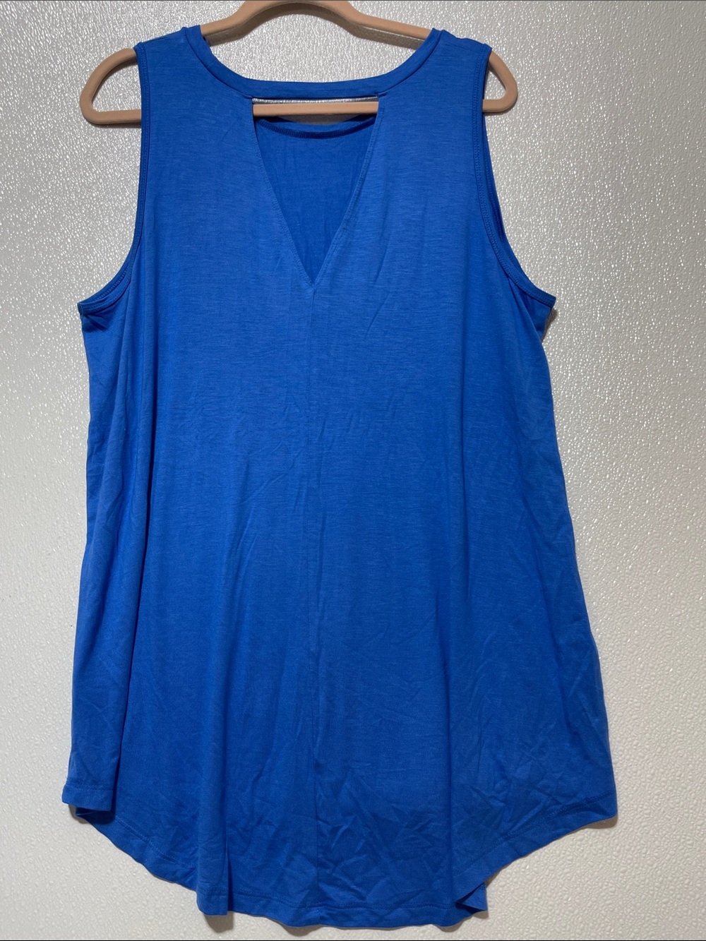 5/$25 Livi Active Royal Blue V-Neck Sleeveless Tank